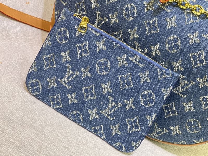 LV Hobo Bags